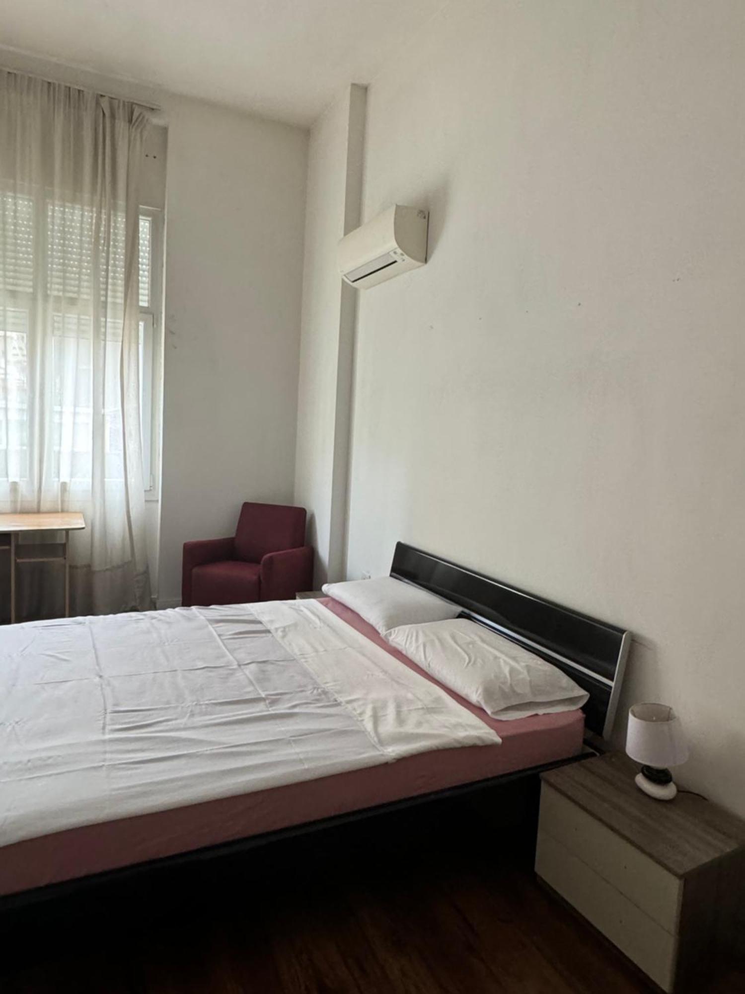 Ambassador Tirana Apartment Exterior photo